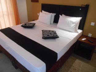 Matara Hotel | Explore Nil Diya Beach Resort: 4-Star Ocean View Escape