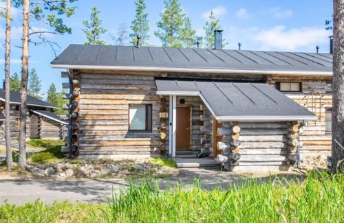 Saariselka House | Top-Rated Nilikuru e 12 with Spa and Lake Views