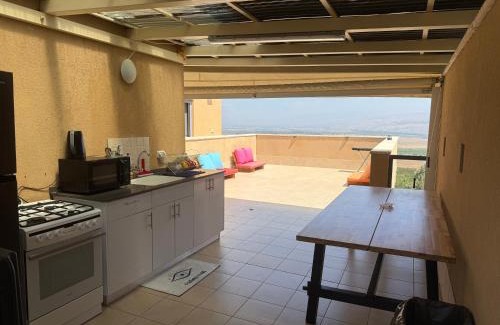 Mishmar HaYarden House | Experience Nilis Vila: Oceanfront Retreat with Pool