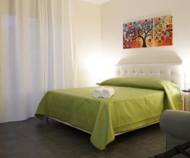 Rho Bed & Breakfast | Nina B&B