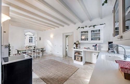 Cerro do Mocho Villa | Elegant Nine Bedroom Villa with Ocean View in Almancil