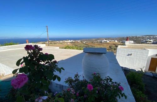 Artemonas Apartment | Child-Friendly Ninemia Apartment with Exceptional Ratings