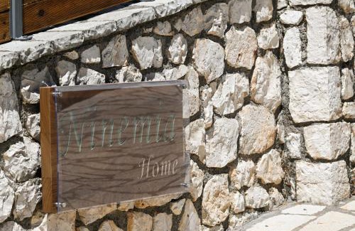 Apolpaina Apartment | Experience Ninemia Homes 2: Perfect for Families, Top Rated!