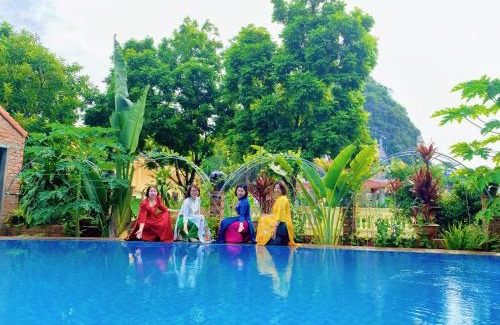 Hoa Lu Bed & Breakfast | Exceptional Ninh Binh Kong's Homestay with Pool & Ocean View