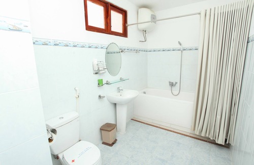 Phan Rang Hotel | Budget-Friendly Stay at Ninh Thuan Hotel with Breakfast