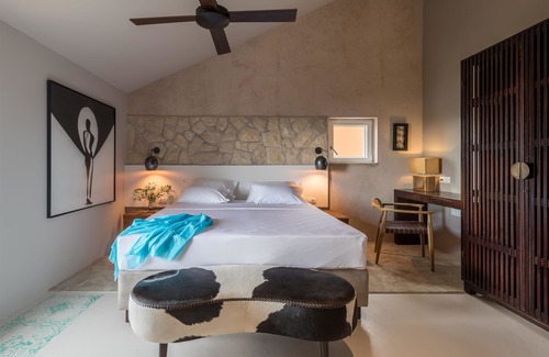 Brsecine Bed & Breakfast | Trendy Ninon - Design B&B for Adults with Pool & Dining