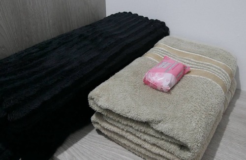Bello Apartment | Niquia, 200MB WiFi, Parqueadero, Piscina y Gym