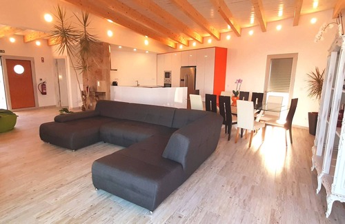 Barril de Cima House | Nira Beach House: Premier Ocean View with Private Pool