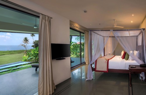 Kumarakom Resort | Experience Niraamaya Retreats Backwaters & Beyond Bliss