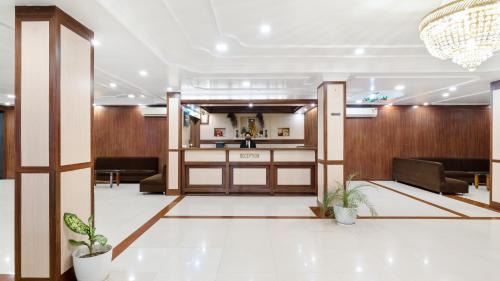 Bodh Gaya Hotel | Discover Niranjana Hotel Bodhgaya: Family-Friendly Retreat
