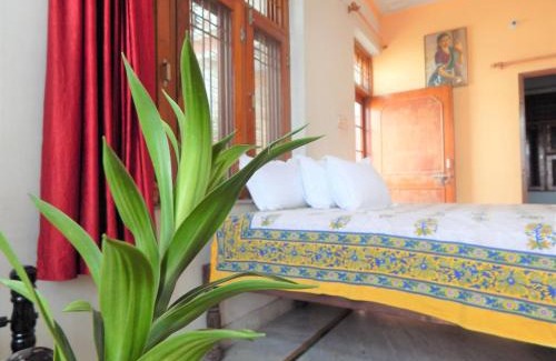 Jhotwara House | Budget-Friendly Nirvan-Ika: Perfect for Families and Pets