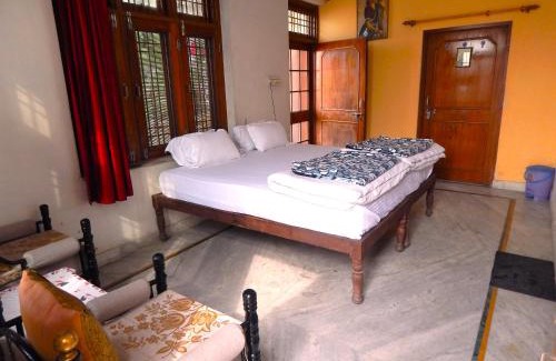 Jhotwara House | Budget-Friendly Nirvan-Ika: Perfect for Families and Pets