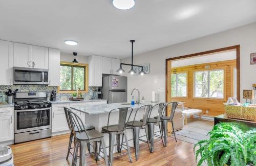 Pocono Lake House | Nirvana At Arrowhead cottage