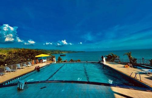 Gisenyi Hotel | Experience Nirvana Heights Hotel: Poolside Comfort Awaiting