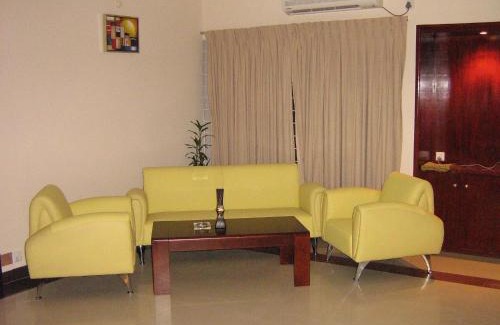 Sylhet Hotel | Oceanfront Nirvana Inn: 4-Star Stay with Pool & Ocean Views