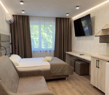 Rivne Apartment | Discover Nirvana: Top-Rated Hotel with Hot Tub & Family Friendly