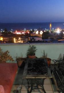 Emin Sinan Apartment | Budget-Friendly Nisa Apart in Historic Sultanahmet