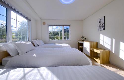 Kutchan House | Eco-Friendly Niseko Powder Fox with Family Amenities