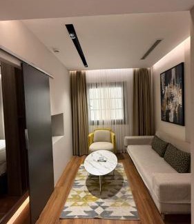 Gayrettepe Hotel | Discover Nish Palace Beşiktaş: Family-Friendly Getaway