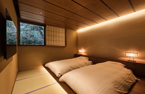 Kinosaki Onsen House | Experience Nishimuraya Honkan: Guest Rated 9.8 with Spa & Dining