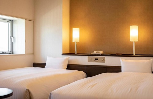 Kurosaki Hotel | Discover Nishitetsu Inn Kurosaki: Family-Friendly Comfort