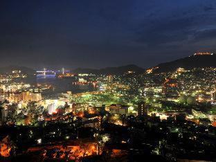 Nagasaki Hotel | Discover Nisshokan Shinkan Baishokaku: Family-Friendly Retreat