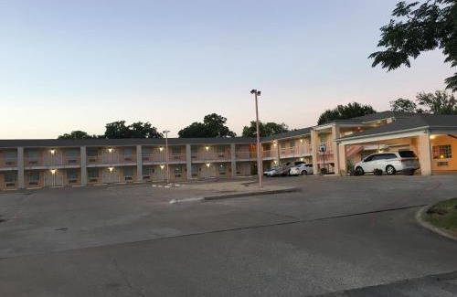 Killeen Hotel | Budget-Friendly Nites Inn: Pet and Child Friendly Stay