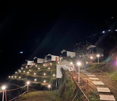Tehri Range Resort | Exceptional Nivriti Stays: Pet Friendly, Child-Friendly Retreat
