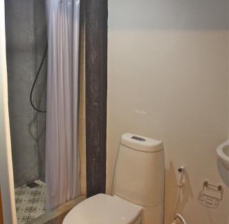 Ayutthaya House | Pet-Friendly Niwas Ayutthaya: Comfort with Family Amenities
