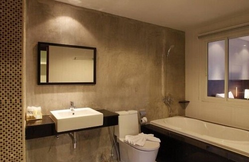 Koh Kaew Hotel | Budget-Friendly Nize Hotel with Family Amenities & Dining