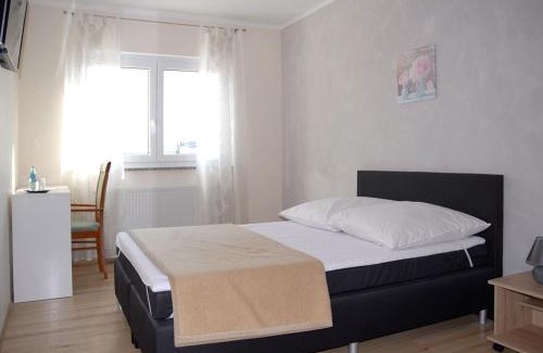 Griesheim Apartment | Family-Friendly NM-Apartments with 8.9/10 Guest Rating