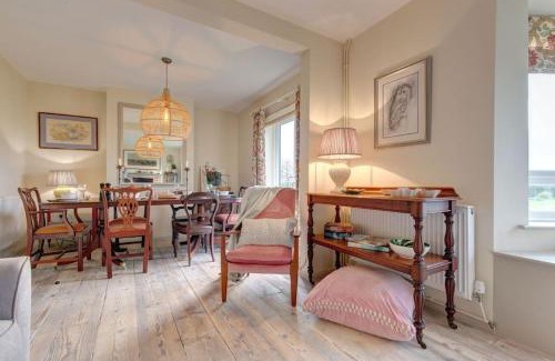Swaffham House | Pet-Friendly Escape at No 1 Sparham Hall in Norfolk