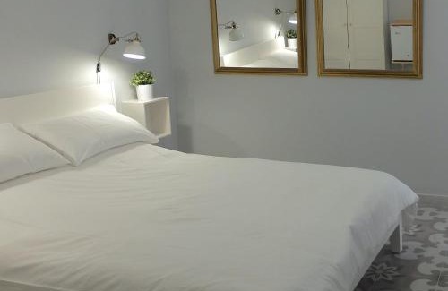 Birgu House | Explore No. 17 Birgu: Family-Friendly Stay with Kitchen