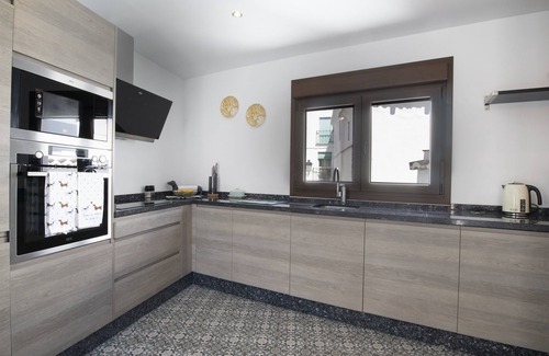Competa House | Idyllic No 17 Competa: Townhouse Villa with Private Pool