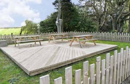 Scarborough Cottage | Pet-Friendly No. 2 Low Hall Cottages with Garden in Scalby