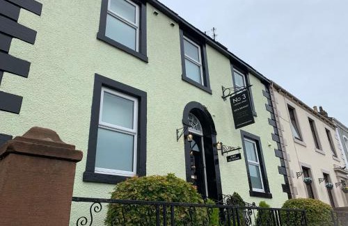 Penrith Bed & Breakfast | Exceptional No 3: Wheelchair Accessible with Breakfast Included