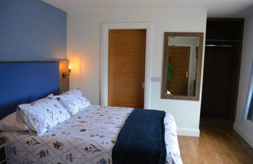 Carndonagh House | Relax at No 3 The Arch: Family-Friendly with Pool Access