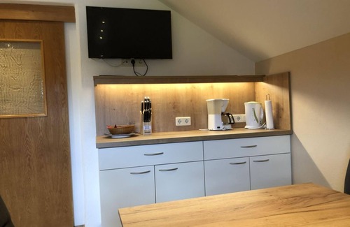 Leutasch Apartment | Stylish 2-Bedroom Apartment with Spa at Haus Schönberg