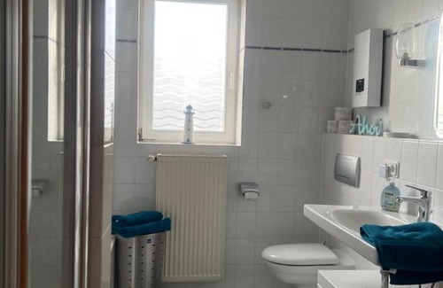 Lembruch Apartment | Discover No 4: Pet-Friendly Retreat Rated 9.1/10