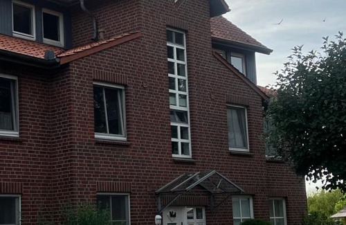 Lembruch Apartment | Discover No 4: Pet-Friendly Retreat Rated 9.1/10