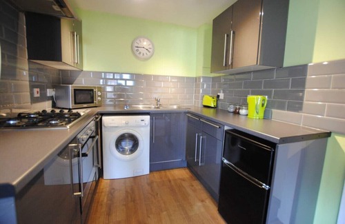 Ayr Apartment | Discover No.5 Ayr Beach - Family-Friendly Coorie Doon Stays