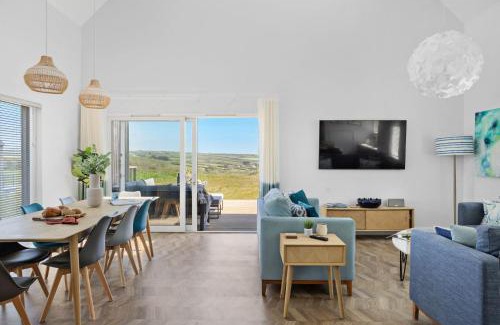 North Buckland House | Relax at No 5 The Vista, Willingcott - Family & Pet Friendly