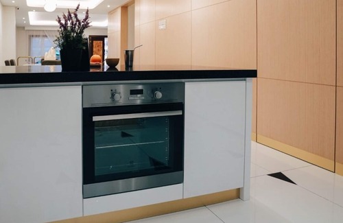 Bukit Jalil House | Discover No.54 Whole House: Family-Friendly with Kitchen