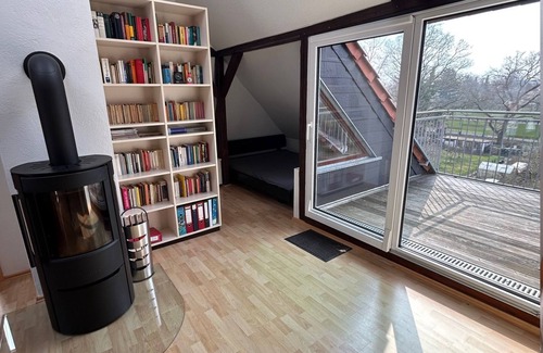 Markkleeberg Apartment | No. 640 Markkleeberg DG: Stargazer