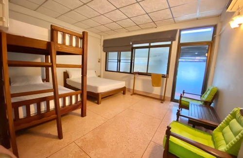 Downtown Krabi House | Cozy No.7 Guesthouse with Breakfast & Family-Friendly Vibes