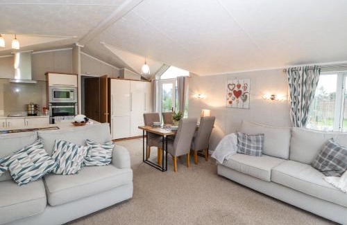 Cockermouth House | Indulge in Comfort at No 7 Skiddaw View - 4 Star Rated