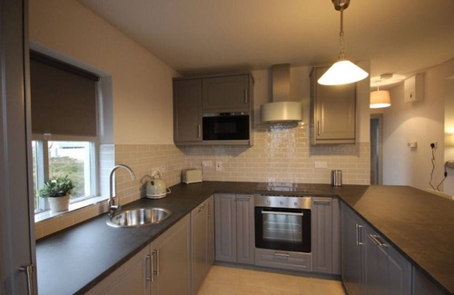 Ballyconneely House | Experience Country Living Chic at No 9 Leitirshask