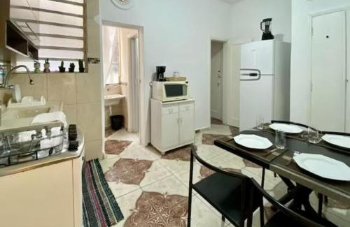 Bom Retiro Apartment | Comfortable Stay in Bom Retiro with Free Wi-Fi & More