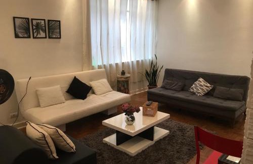 Bom Retiro Apartment | Comfortable Stay in Bom Retiro with Free Wi-Fi & More