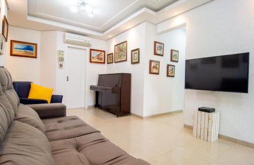 Jurere Internacional Apartment | Prime Location in Jurerê, Just Steps from the Beach